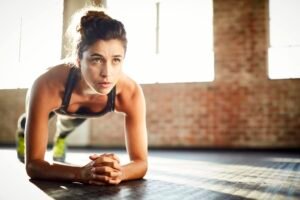 6 AR Fitness Workouts That Improve Strength at Home